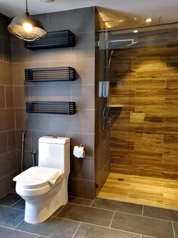 Exclusive Business Suite @ M Summit 191 George Town Bagian luar foto